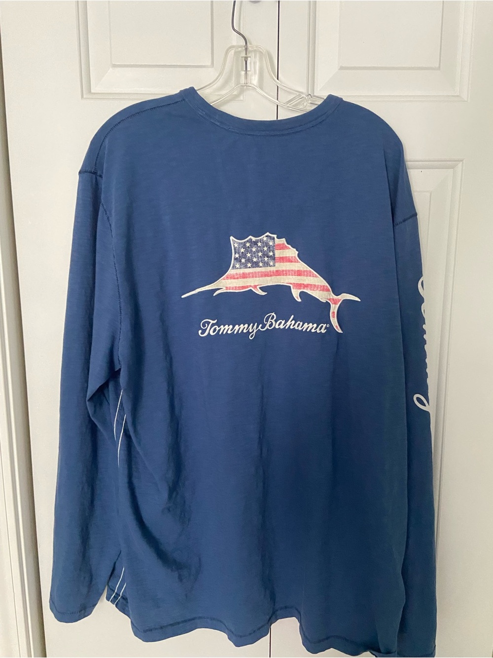 tommy Bahamas American flag 100% cotton long sleeve